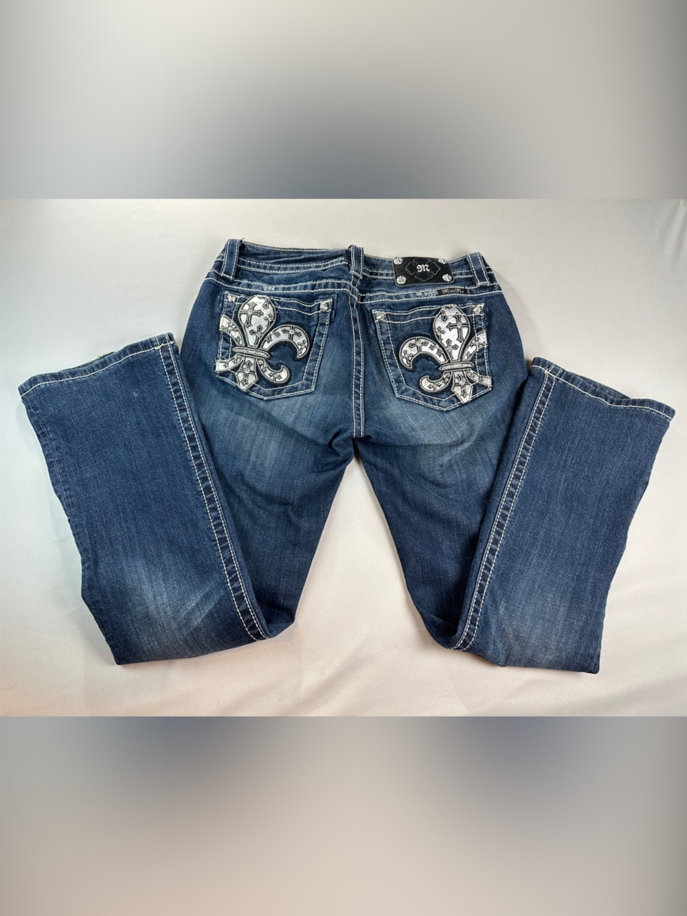 Miss Me Signature Jeans 8 29 Mid Rise Boot Cut Women's Rhinestone Embellished